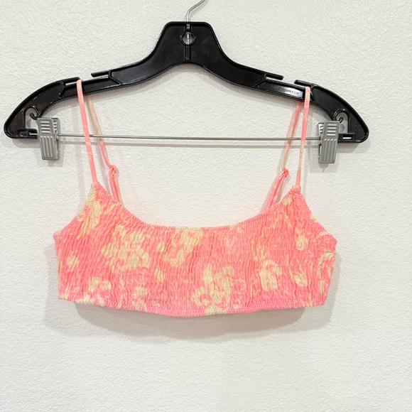 Triangl Bikini Top Pink Cream Women’s Size Small - Picture 1 of 4